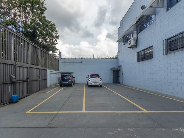 Foto do Galpão - Galpão industrial para venda em Jaraguá, 434m² | Lares e Andares Imóveis