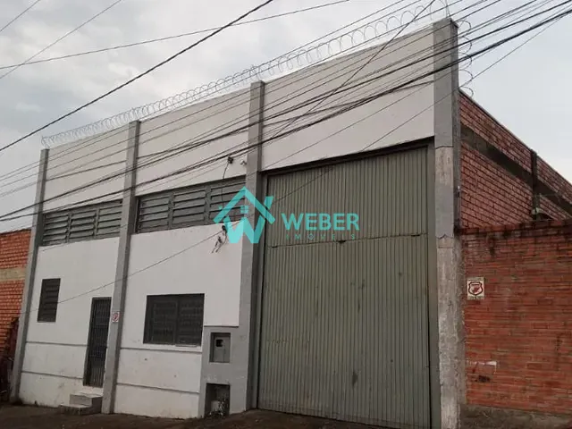Galpão com 330m², à venda ou para alugar, no bairro São Jorge em Novo Hamburgo