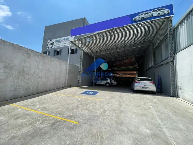 Galpão com 360m², para alugar, no bairro Residencial União em São José Dos Campos