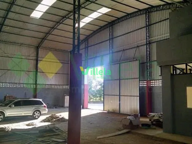 Galpão / Barracão com 7500m², à venda, no bairro Moreira César em Pindamonhangaba