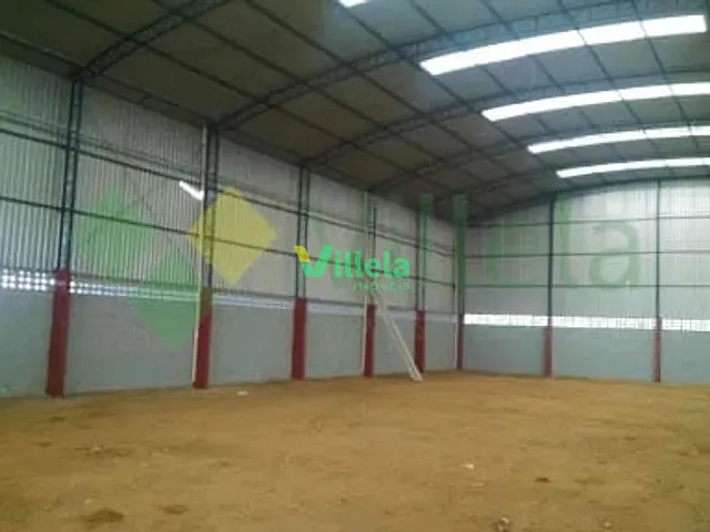 Galpão / Barracão com 7500m², à venda, no bairro Moreira César em Pindamonhangaba