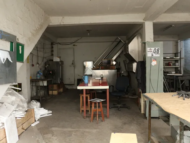Galpão / Barracão com 480m², à venda, no bairro Caiçaras em Belo Horizonte