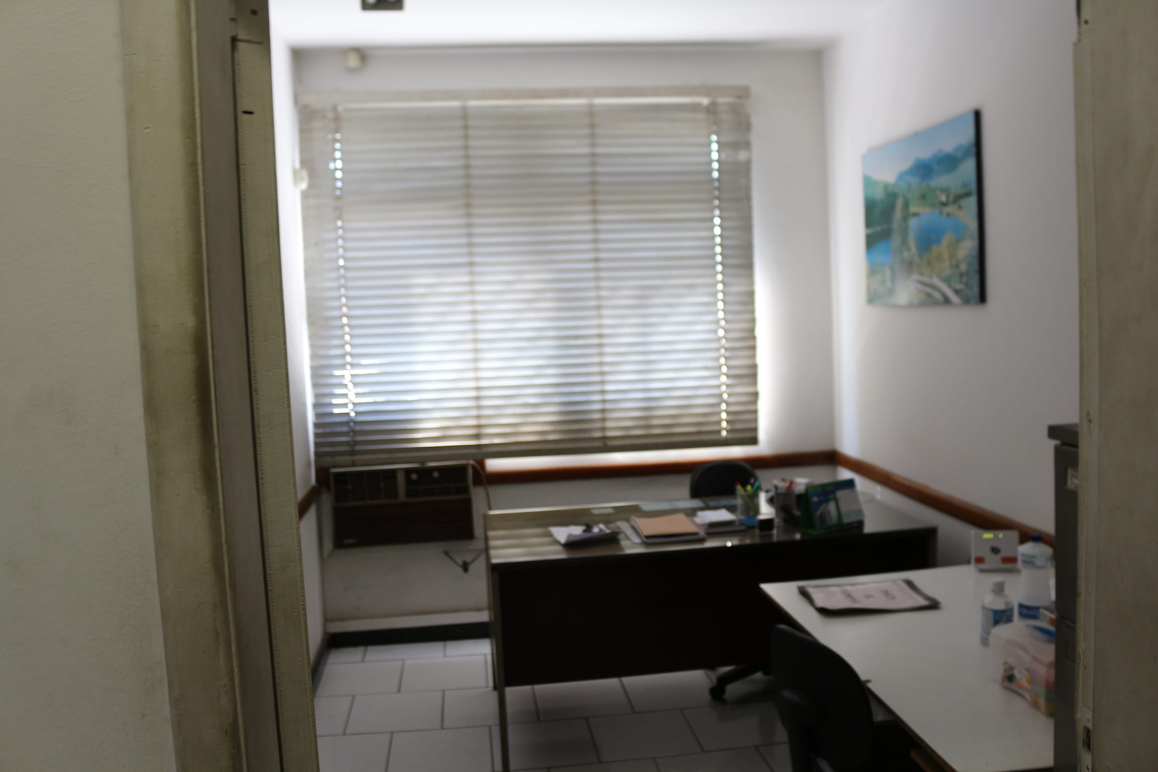 Galpão com 480 m² de vão livre, 4 banhos, 100 metros de escritório, com 3 portas de aço, pé direito duplo, à venda, Caiçaras, Belo Horizonte, MG miniatura 16