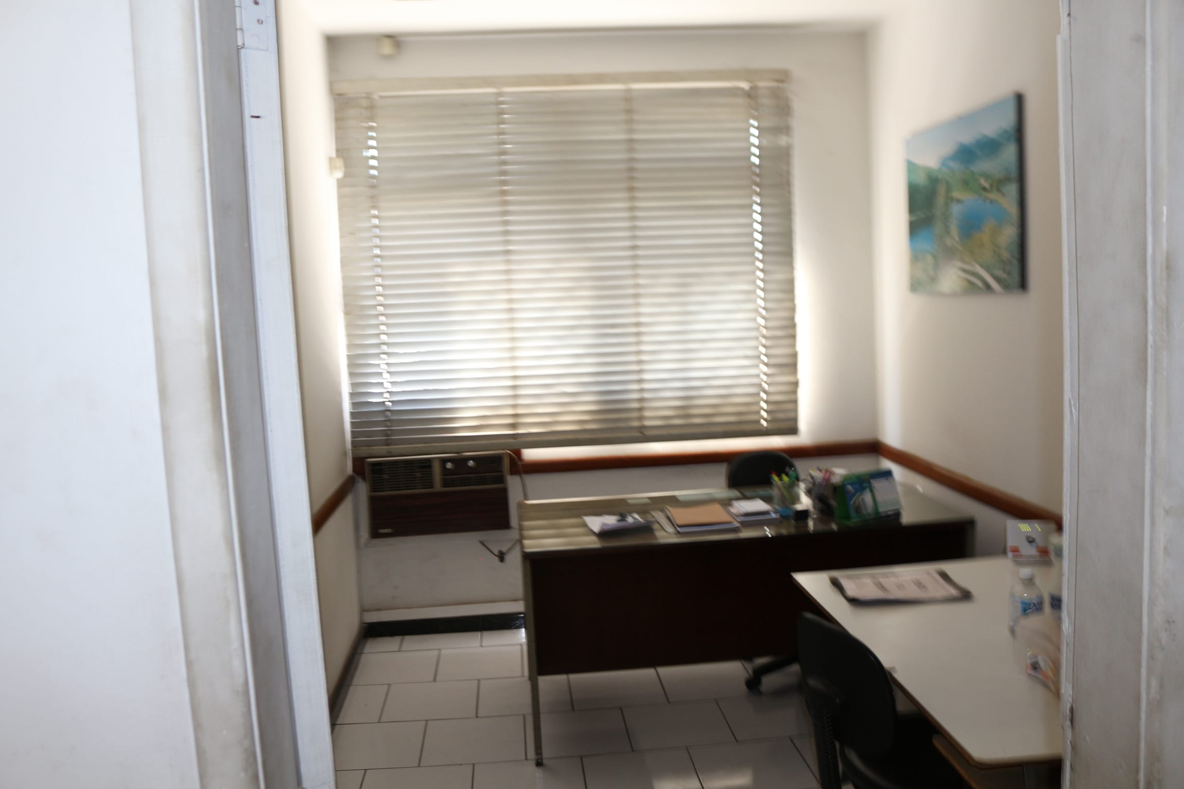 Galpão com 480 m² de vão livre, 4 banhos, 100 metros de escritório, com 3 portas de aço, pé direito duplo, à venda, Caiçaras, Belo Horizonte, MG miniatura 24