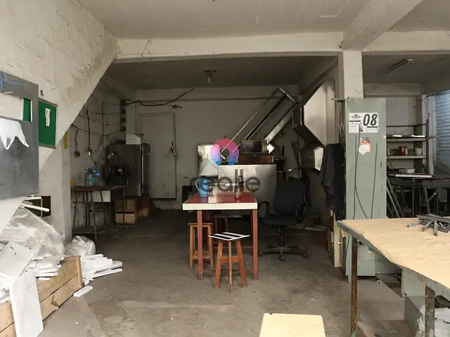 Galpão / Barracão com 480m², à venda, no bairro Caiçaras em Belo Horizonte