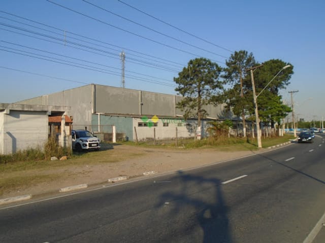 Galpão / Barracão com 2600m², à venda, no bairro Vila Jau em Poá