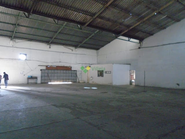Galpão / Barracão com 2600m², à venda, no bairro Vila Jau em Poá