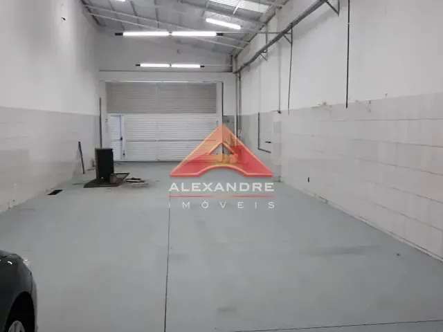 Galpão com 300m², à venda, no bairro Jardim San Marino em São José Dos Campos
