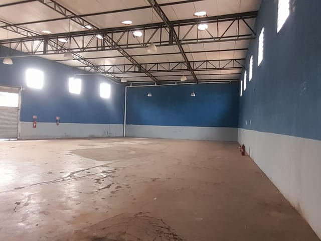 Foto do Galpão - Galpão logístico para venda em Laranjeiras, 787m² | Lares e Andares Imóveis