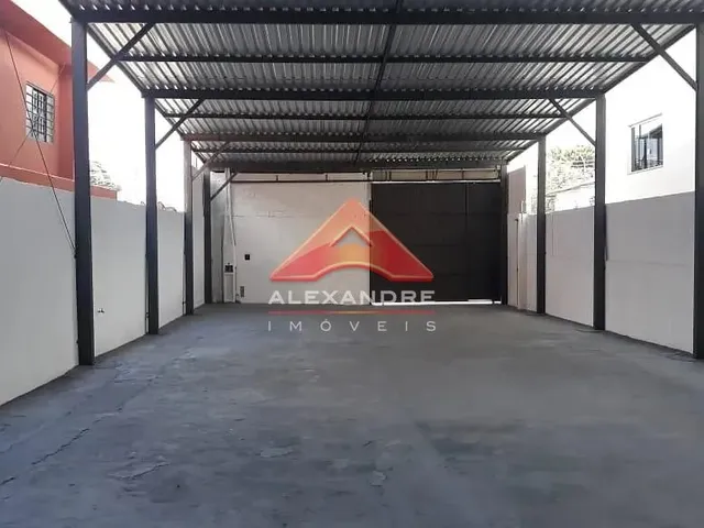 Galpão com 300m², à venda, no bairro Vila Guarani em São José Dos Campos