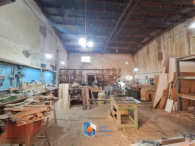 Galpão com 834m², à venda, no bairro Vila Esperança em Rondonópolis