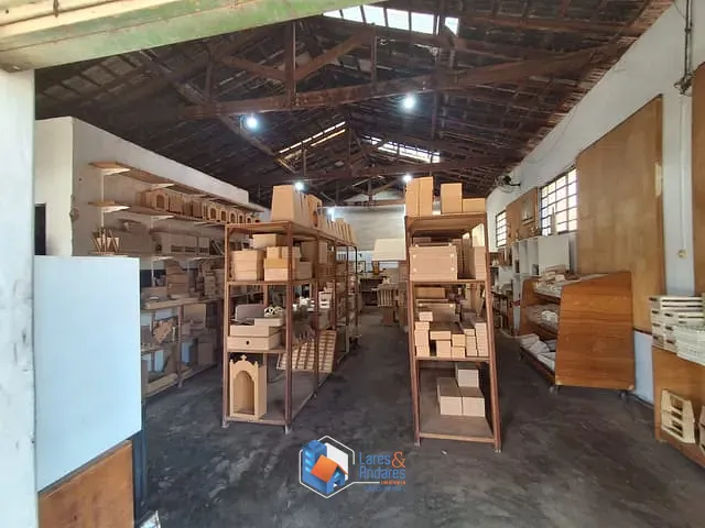 Galpão com 834m², à venda, no bairro Vila Esperança em Rondonópolis