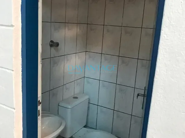 Galpão / Barracão com 1200m², para alugar, no bairro Jardim da Varzea em Santana de Parnaíba