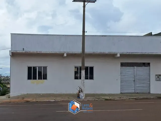 Galpão com 337m², à venda, no bairro Centro em Rondonópolis
