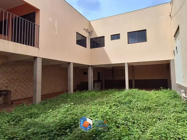 Galpão com 337m², à venda, no bairro Centro em Rondonópolis