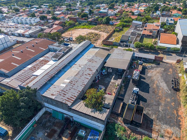 Foto do Galpão - Galpão industrial para venda em Cidade Satélite Íris, 830m² | Lares e Andares Imóveis
