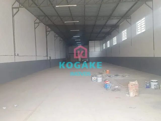 Galpão com 1000m², à venda, no bairro Chácaras Reunidas em São José Dos Campos