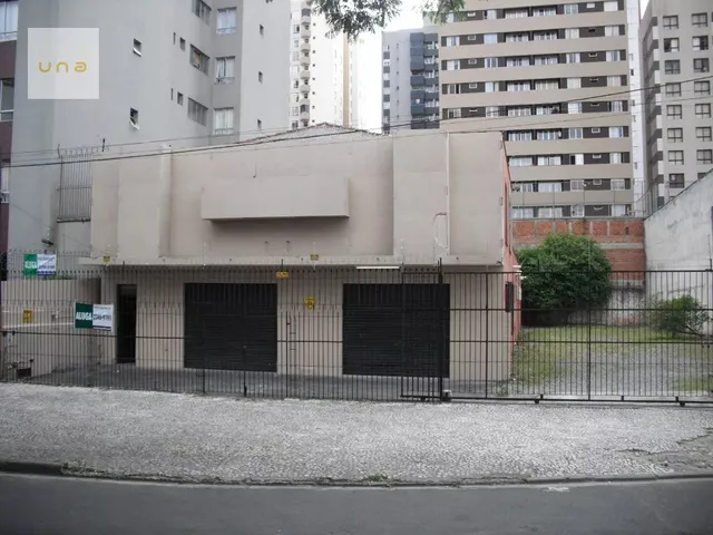 Galpão com 1012m², à venda, no bairro Cristo Rei em Curitiba