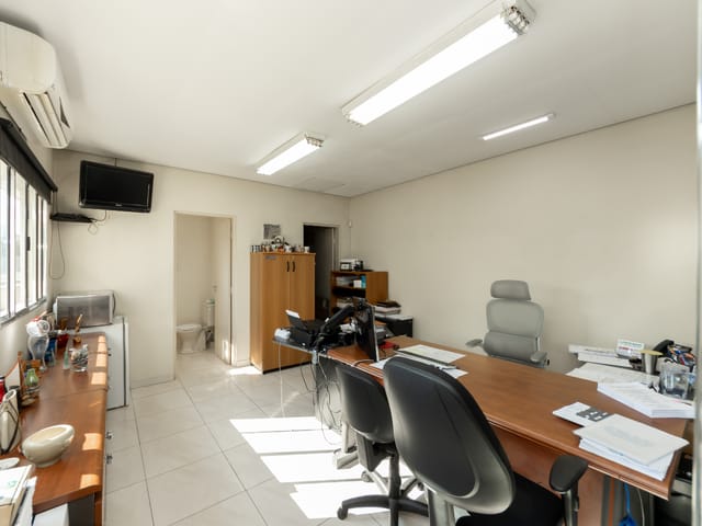 Foto do Galpão - Galpão comercial para venda em Vila Palmeiras, 257m² | Lares e Andares Imóveis