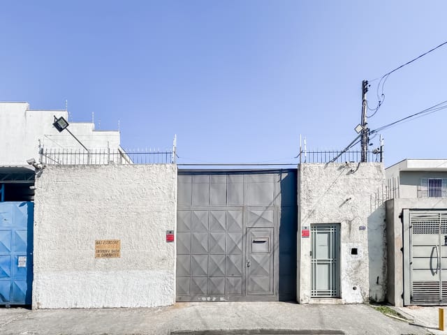 Foto do Galpão - Galpão comercial para venda em Vila Palmeiras, 257m² | Lares e Andares Imóveis