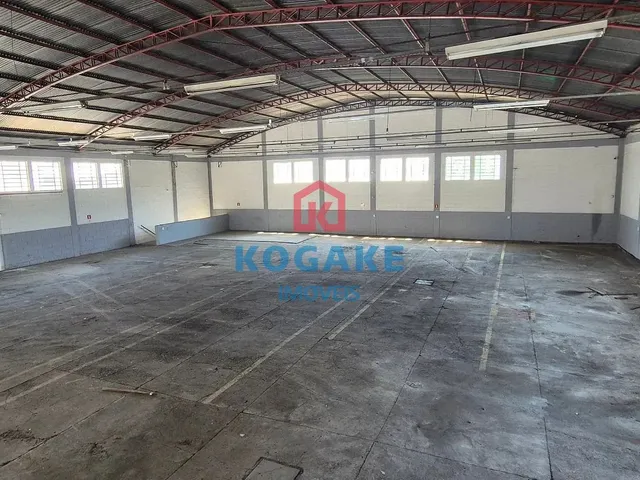 Galpão com 1500m², à venda ou para alugar, no bairro Chácaras Reunidas em São José Dos Campos