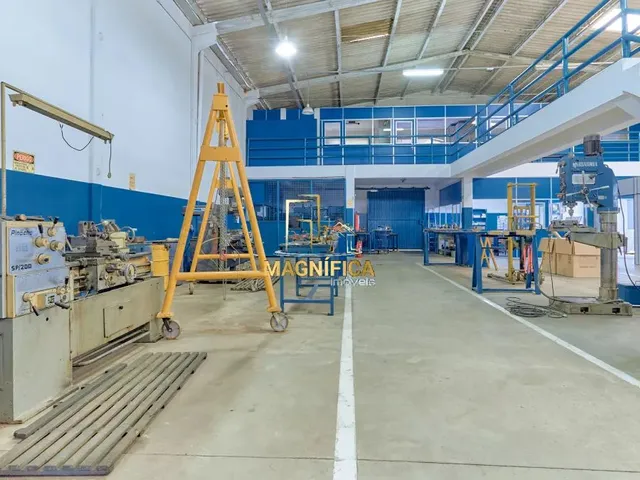 Galpão com 2084m², à venda, no bairro Iná em São José Dos Pinhais