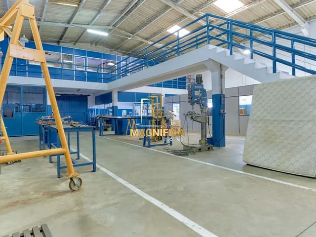 Galpão com 2084m², à venda, no bairro Iná em São José Dos Pinhais