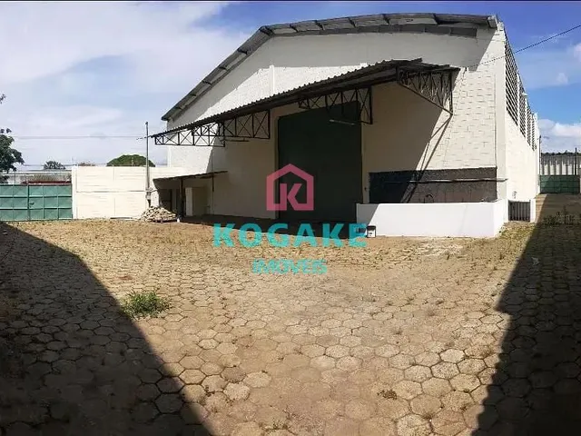 Galpão com 1500m², à venda, no bairro Chácaras Reunidas em São José Dos Campos