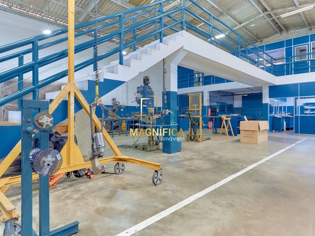 Galpão com 2080m², à venda, no bairro Parque da Fonte em São José Dos Pinhais