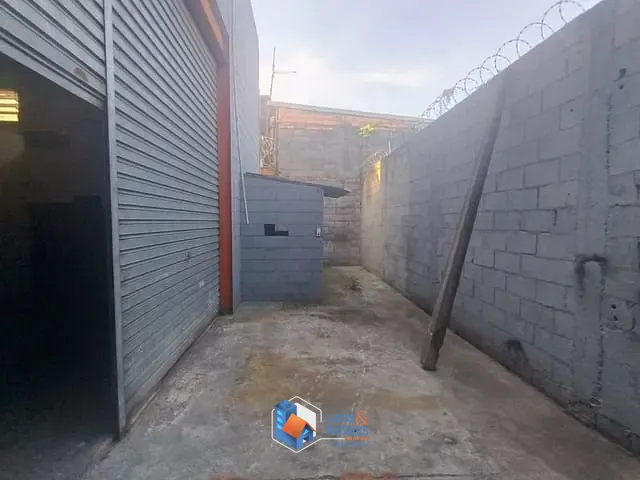 Galpão com 500m², à venda, no bairro Vila Flórida em Guarulhos