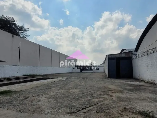 Galpão com 1209m², para alugar, no bairro Chácaras Reunidas em São José Dos Campos