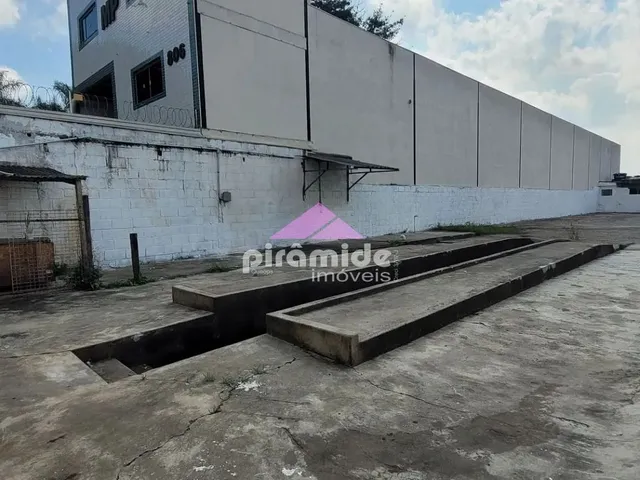 Galpão com 1209m², para alugar, no bairro Chácaras Reunidas em São José Dos Campos