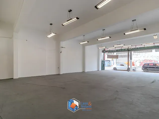 Galpão com 315m², à venda, no bairro São João Clímaco em São Paulo