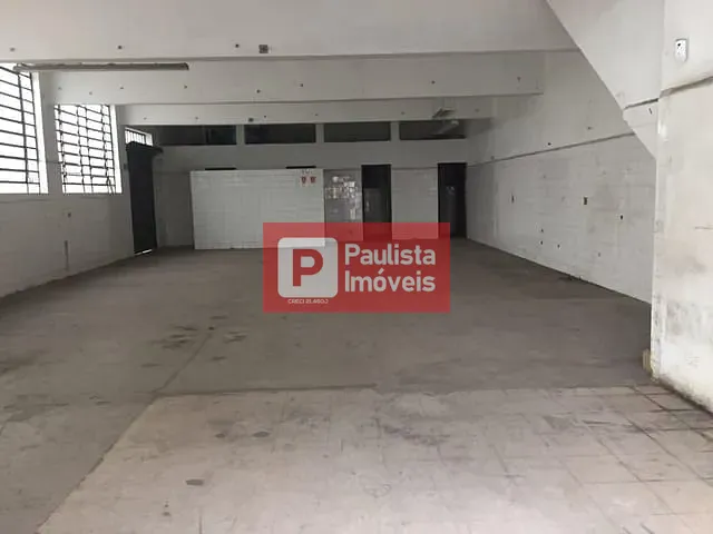 Galpão / Barracão com 360m², para alugar, no bairro Vila Gea em São Paulo