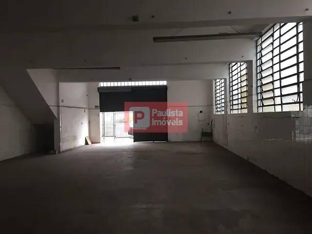 Galpão / Barracão com 360m², para alugar, no bairro Vila Gea em São Paulo