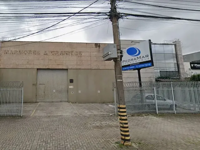 Galpão para alugar, no bairro Parolin em Curitiba