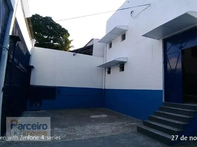 Galpão / Barracão com 1000m², à venda, no bairro Vila Carmosina em São Paulo