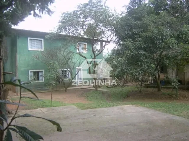 Galpão / Barracão com 1750m², para alugar, no bairro Granja Viana em Cotia