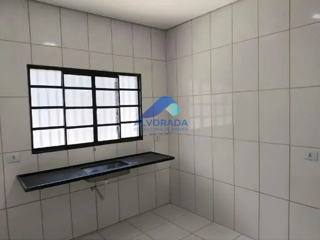 Galpão com 320m², à venda ou para alugar, no bairro Jardim São Dimas em São José Dos Campos