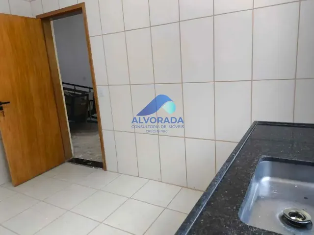 Galpão com 320m², à venda ou para alugar, no bairro Jardim São Dimas em São José Dos Campos