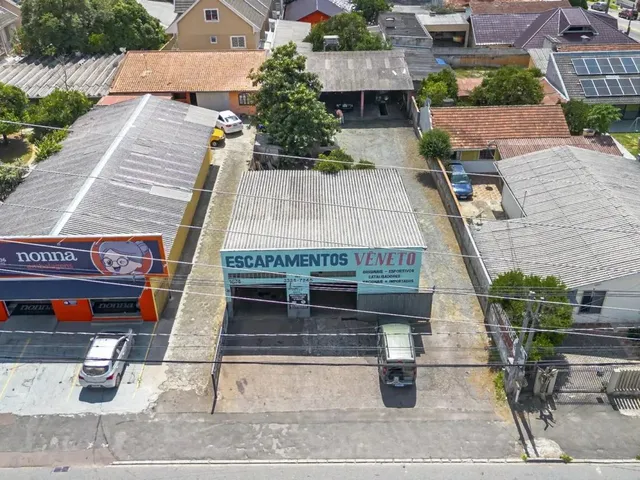 Galpão à venda, no bairro Santa Felicidade em Curitiba
