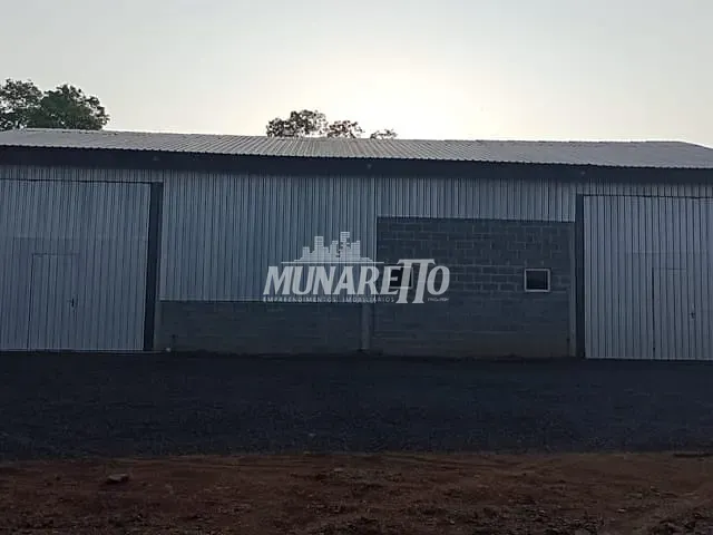 Galpão / Barracão com 150m², para alugar, no bairro Área Rural de Concórdia em Concórdia