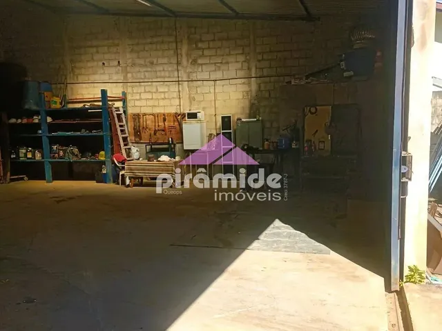 Galpão com 300m², para alugar, no bairro Jardim Santa Maria em São José Dos Campos