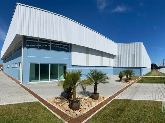 Galpão para alugar, no bairro Pinheirinho em Curitiba