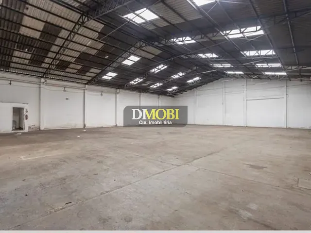 Galpão com 636m², à venda, no bairro Vera Cruz em Gravataí