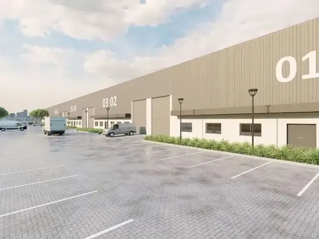 Galpão com 11700m², para alugar, no bairro Boqueirão em Curitiba