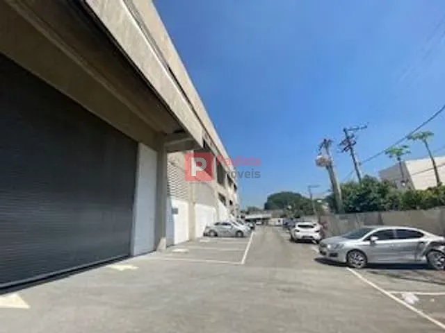Galpão / Barracão com 12158m², à venda ou para alugar, no bairro Santo Amaro em São Paulo