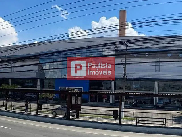 Galpão / Barracão com 12158m², à venda ou para alugar, no bairro Santo Amaro em São Paulo