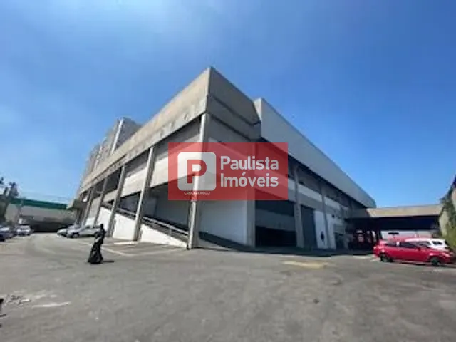 Galpão / Barracão com 12158m², à venda ou para alugar, no bairro Santo Amaro em São Paulo