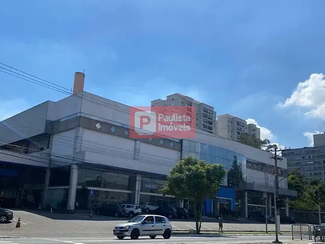 Galpão / Barracão com 12158m², à venda ou para alugar, no bairro Santo Amaro em São Paulo